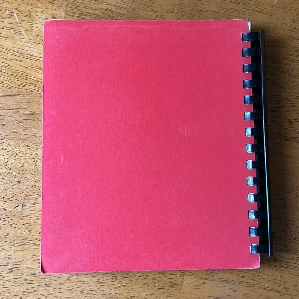 Cookbook Choral-Aires Chorus Sweet Adelines 1981 VTG Recipe Book Red